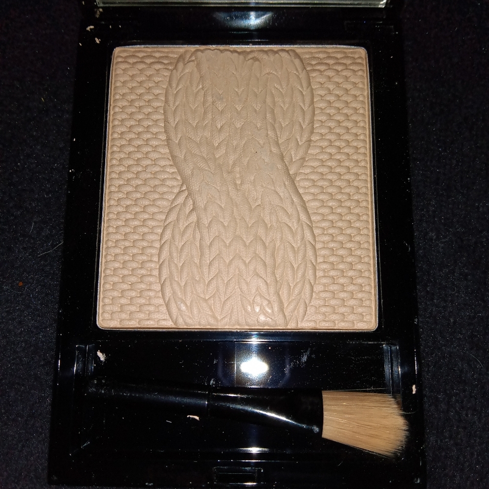 COPY - New Light Face Powder - Picture 1 of 4